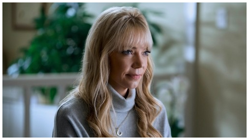 1075161286_vignetteValerieKinbott.png.e74f110248c3cdd7a77e62cc8d16ea15.png