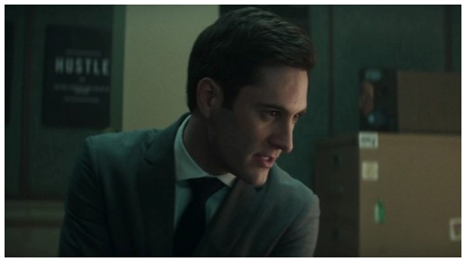 2081889798_vignetteBuckCashman(daredevilbornagainsaison2)1.png.cfab2190743de697abaf855a27db3d69.png