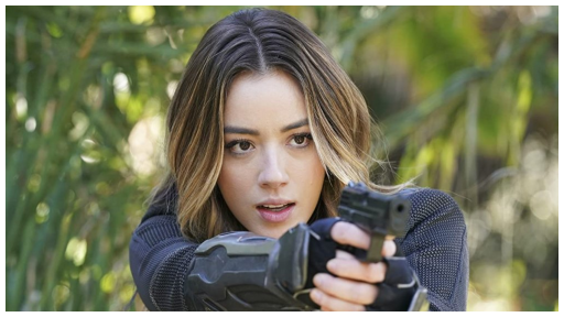 628481649_vignettedaisyjohnson.png.94e92390f26a2f20612963dee5e6b093.png
